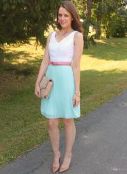 4 Ways to Wear ~ Pleated Skirt