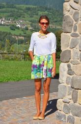 Floral printed skirt