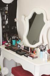 Sneak Peek: What’s Inside my Vanity Dresser?