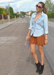 Pleated leather skirt