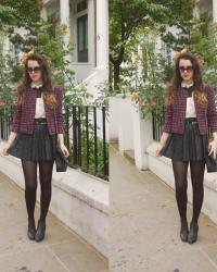 Boucle Jacket and Bow Tie in Notting Hill (London - Part 2)