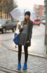 GLOOMY WINTER DAYS AND WEDGE SNEAKERS