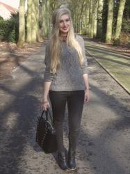 Outfit: Knitwear & Studded Collar