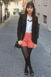 Blazer, shirt and red shorts