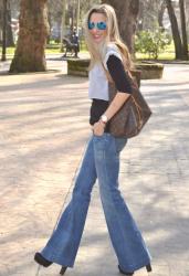 Flared Jeans