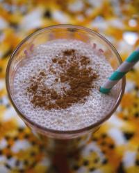 Cinnamon Peanut Butter Banana Smoothie Recipe