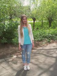 OUTFIT: Minty Spring Look