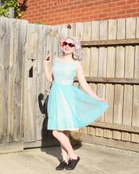 our first truly vintage day and a sea green vintage dress