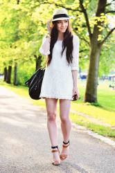 mini crochet dress and straw fedora