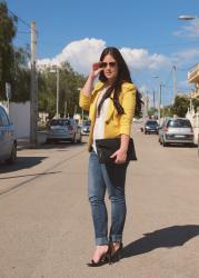 Yellow blazer