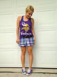 Summer (Mom) Style: Team Tank, Printed Shorts & Cool Shoes