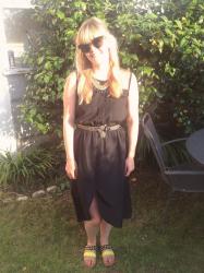 What I Wore Today: My Trusty Black Dress and New Huge Sunnies