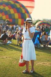 All White With Pops Of Red (& Lots Of Hot Air Balloons)