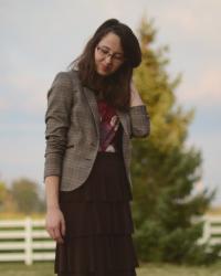 What I Wore ❘❘ Ruffle Knit Skirt & Plaid Blazer + Kosher Casual Review & Giveaway