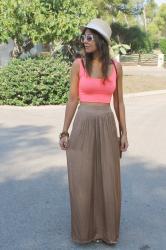 Maxi skirt and crop top