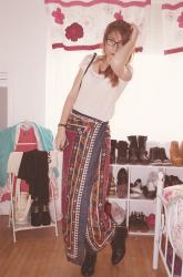  Ethnic skirt.