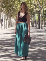 Long skirt & crop top