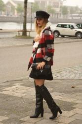 OVER THE KNEE BOOTS