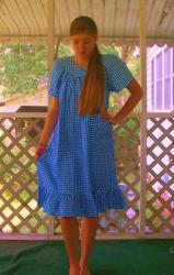 We’re Not in Kansas Anymore – Kat’s Darling Dorothy Costume!