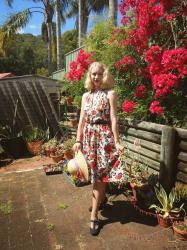 A Vintage Inspired Floral Dress Made by Me!