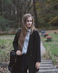 Blue skirt + classic shirt