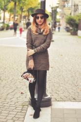 Outfit inverno: Un maglione color cioccolata