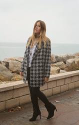 Oversize Houndstooth