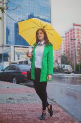 GREEN COAT & YELLOW UMBRELLA 