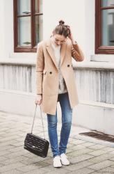 CAMEL COAT