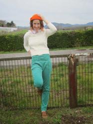 Mint Pants & Brilliant Collar