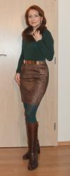 Green and leopard print skirt