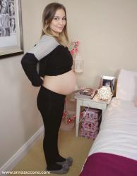 30 Weeks Pregnant with Baby #2