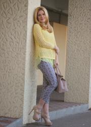 BRIGHT YELLOW SWEATER