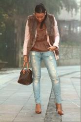 JEANS AND FUR VEST