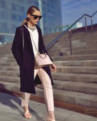 SLEEK & PASTEL