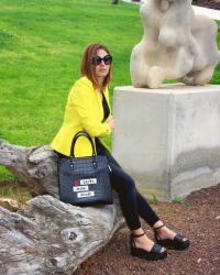 YELLOW BLAZER WITH GATHERED SHOULDERS / CHAQUETA AMARILLA  FRUNCIDA EN EL HOMBRO 