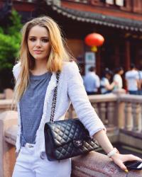 Tea time at the yu garden in shanghai