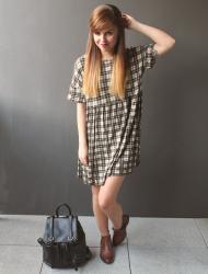 Outfit // Boohoo Tartan Smock Dress