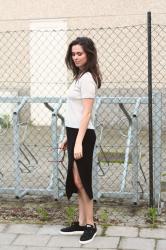 Slit Skirt, Puma Sneakers