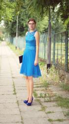 700 blue dress