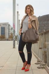 Stripes & ripped Jeans