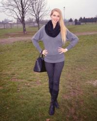 Outfit: Houndstooth leggins