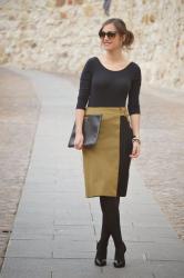Semi-pleated skirt
