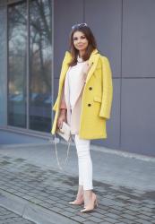 EASTER OUTFIT || NUDE BLAZER & YELLOW COAT