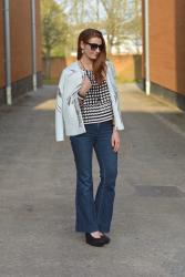 How to Style Dark Denim Flares | With a Boxy Print Top and White Cut Out Bomber Jacket