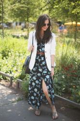 Outfit: vintage maxy dress, linen blazer