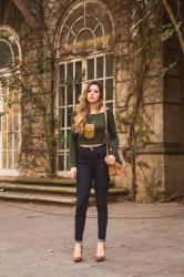 Military Cropped – Cropped e Jeans Cintura Alta