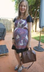 Last Minute Gift Ideas | Corporate Style in Pregnancy: Printed Dresses and LV Speedy Bandouliere