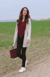 LOOK INFORMAL CON PRENDAS BÁSICAS 