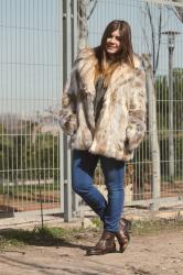 FAUX FUR COAT